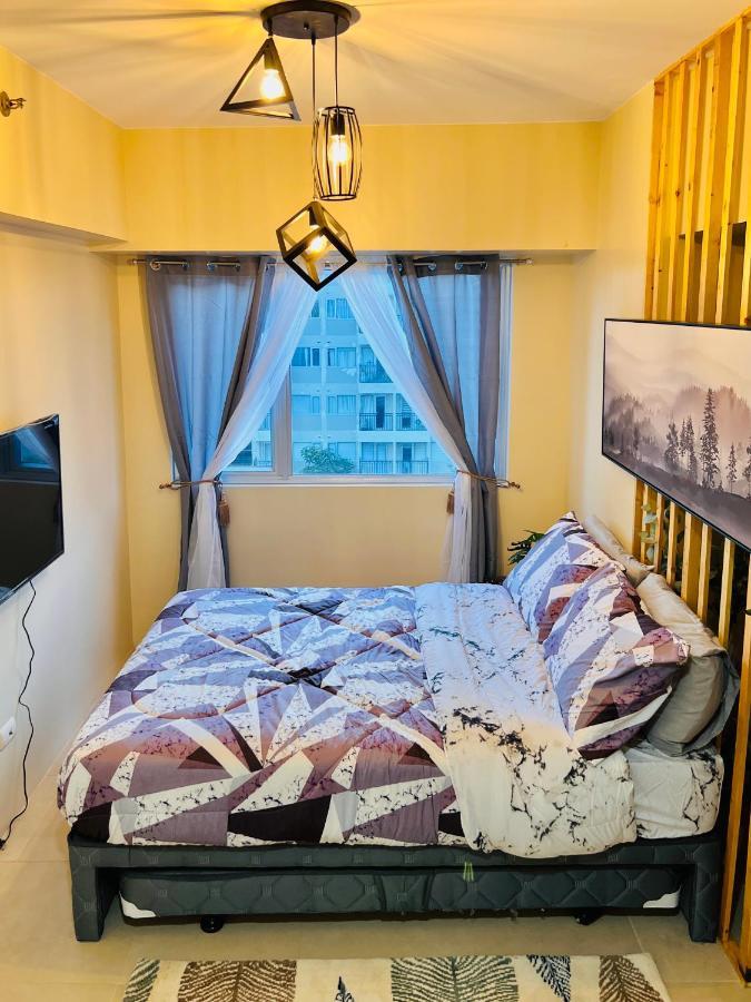* *P Fantastic 2Br Option For 8 Lägenhet Iloilo City Exteriör bild