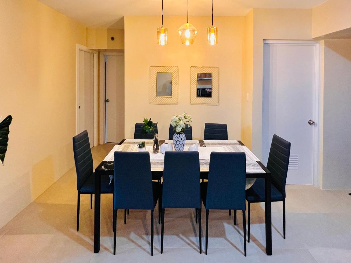 * *P Fantastic 2Br Option For 8 Lägenhet Iloilo City Exteriör bild