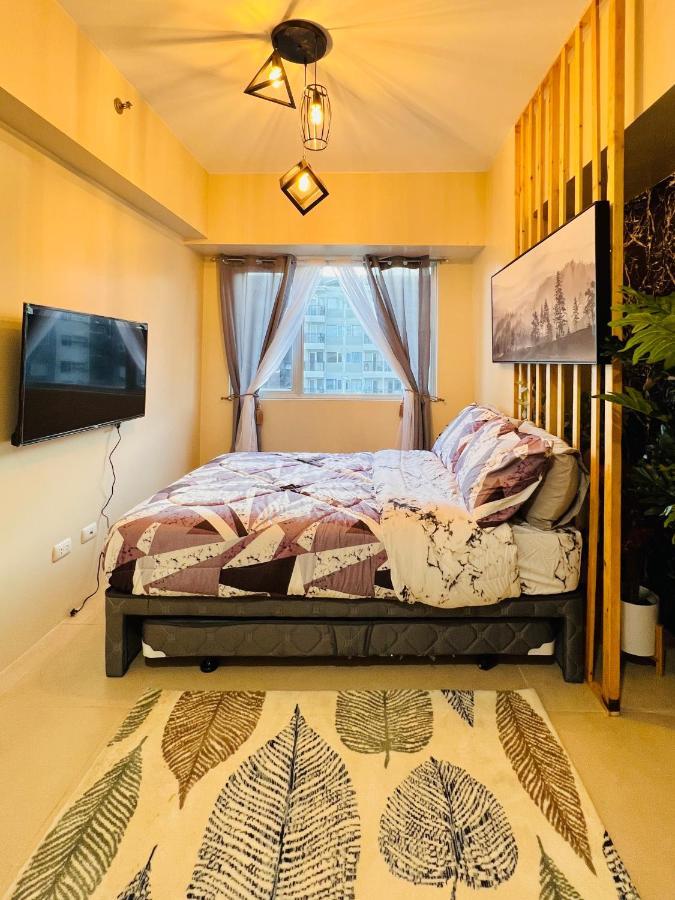 * *P Fantastic 2Br Option For 8 Lägenhet Iloilo City Exteriör bild